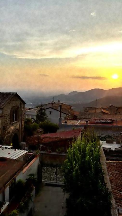 مبيت وإفطار كاسيرتيفاتشيا La Pietra D'Argento المظهر الخارجي الصورة